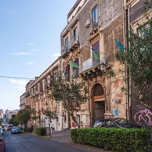 Modern Duplex With Balcony By Wonderful Italy , Aeroporto di Catania Fontana Rossa Italia